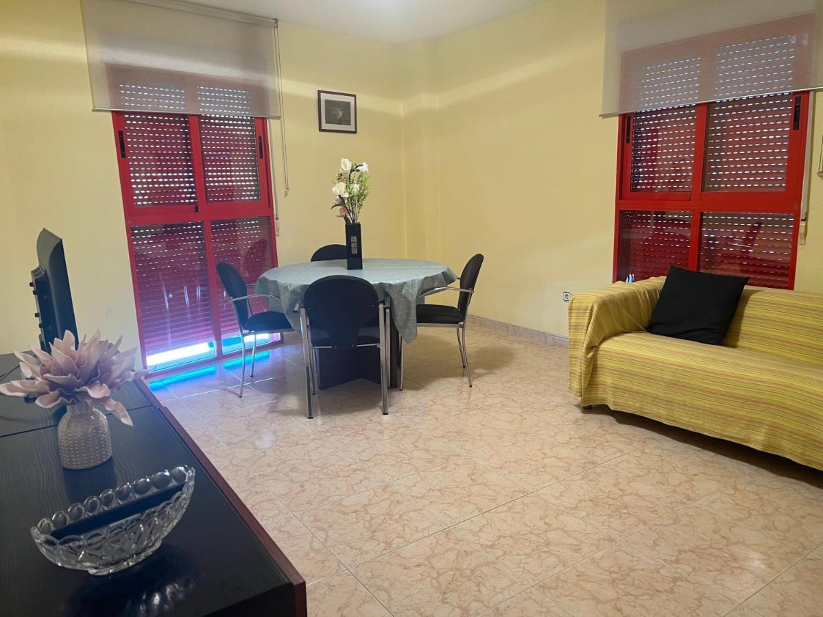 ROMI CENTRO tu Alojamiento en TEULADA Exterior foto